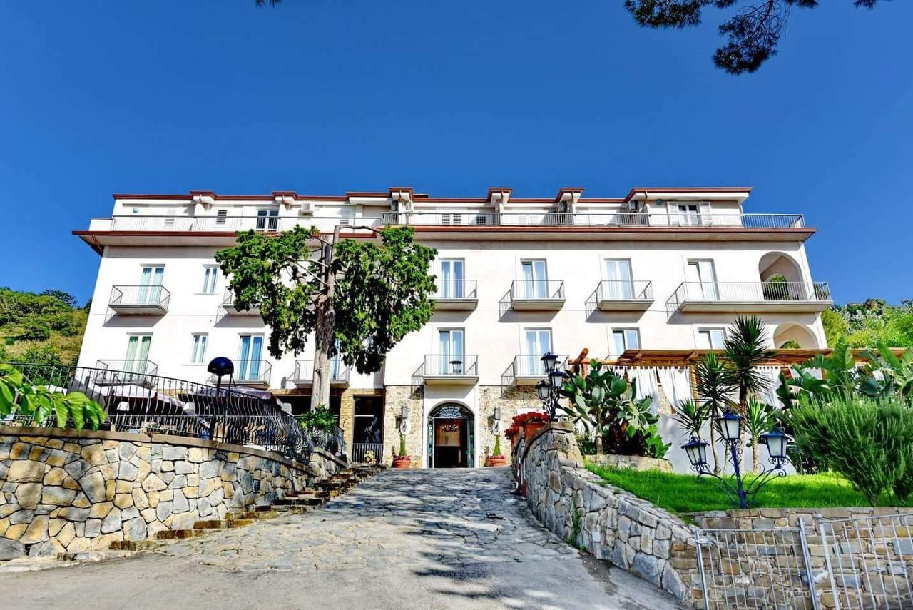 Hotel Garden Riviera Santa Maria di Castellabate Exterior foto