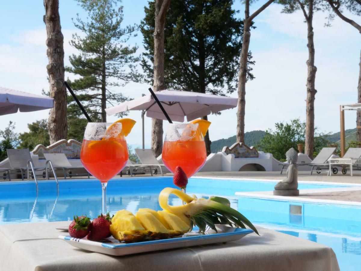 Hotel Garden Riviera Santa Maria di Castellabate Exterior foto